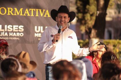Ulises Mejía Haro expone agenda migratoria en Jerez, Zacatecas