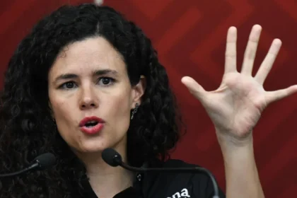 Luisa María Alcalde deja Morena y se suma a la Consejería Jurídica