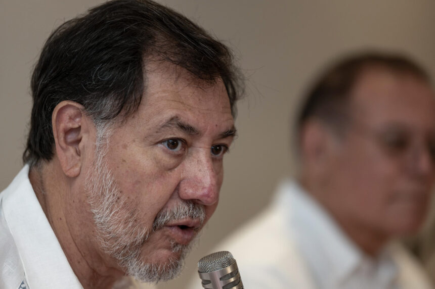 Noroña critica entrega de exfuncionarios sinaloenses a EE.UU.