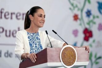 Sheinbaum niega reunión privada con AMLO en visita a Palenque