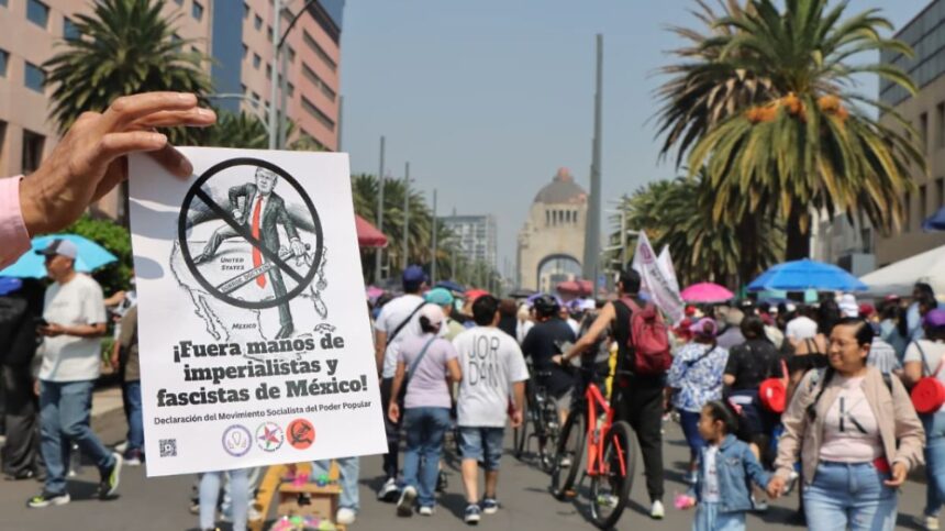 Sheinbaum reúne a 130 mil en informe en Monumento a la Revolución