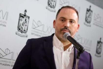 Morena suspende a diputados de NL por presunto apoyo a Samuel García