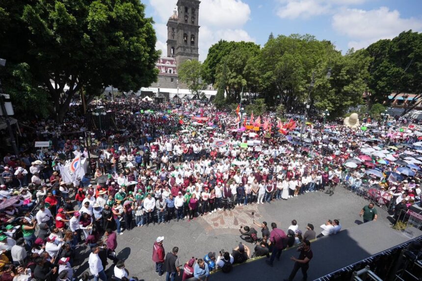 Más de 37 mil apoyan a Sheinbaum en aniversario en Puebla