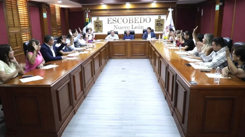 José Antonio Quiroga asume presidencia interina en Escobedo