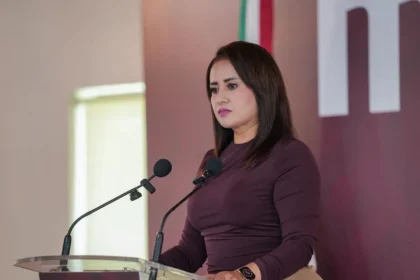 Gladyz Butanda respalda proceso de encuesta de Morena en Michoacán