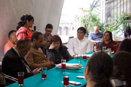 Morena refuerza apoyo a víctimas de despojo inmobiliario en CDMX