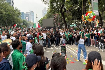 Sheinbaum afirma que es seguro viajar a México tras alerta UK