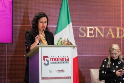 Gobierno presenta a Morena reformas clave en economía y justicia