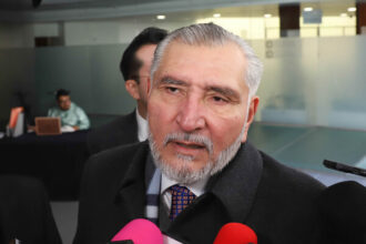 Adán Augusto López coordinará Morena en Puebla y Tlaxcala