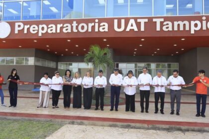 Villarreal inaugura Preparatoria Tampico de la UAT en Tamaulipas