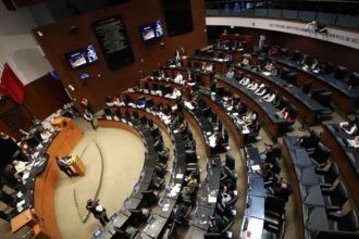 Morena pierde mayoría calificada en el Senado por bajas clave