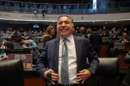 Sheinbaum defiende autonomía legislativa tras regreso de Inzunza