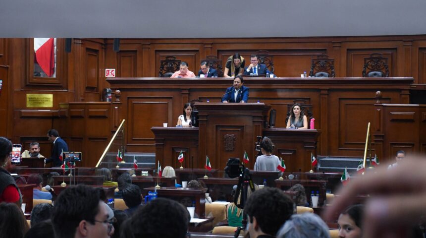 Diputado de Morena en Aguascalientes se une al Partido Verde
