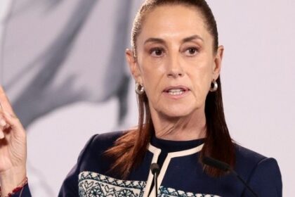Sheinbaum urge regular IA y redes sociales ante elecciones 2026