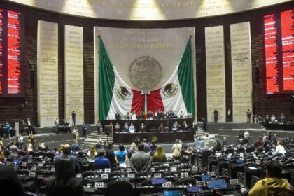 Morena acumula casi 4 mil iniciativas pendientes en comisiones