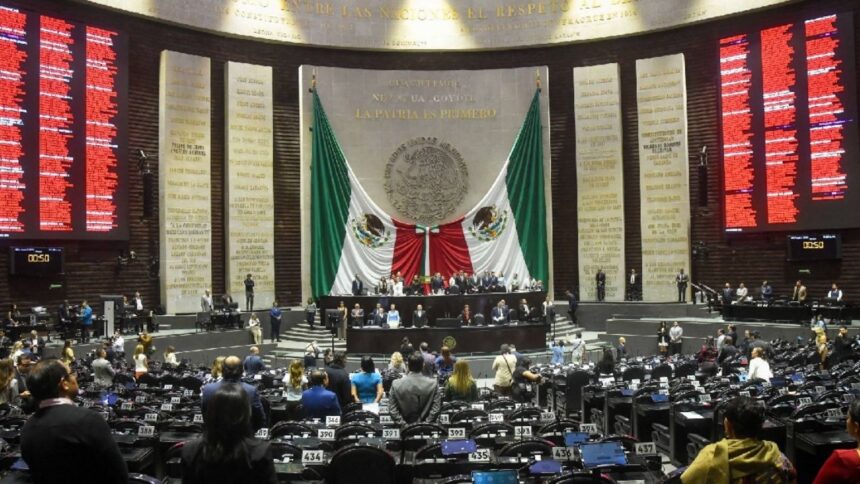 Morena acumula casi 4 mil iniciativas pendientes en comisiones