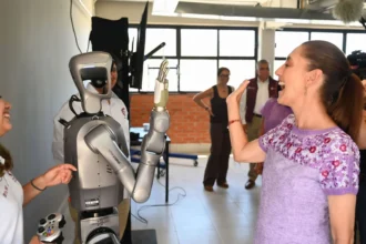 Sheinbaum visita Tijuana mientras Morena y PAN perfilan candidatos 2027