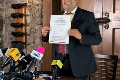 Luis Emilio Rosas busca coordinación de Morena en SLP capital